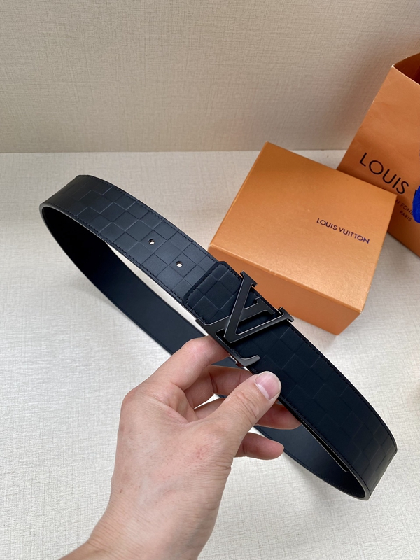 激安ルイヴィトンベルト正面デザイン